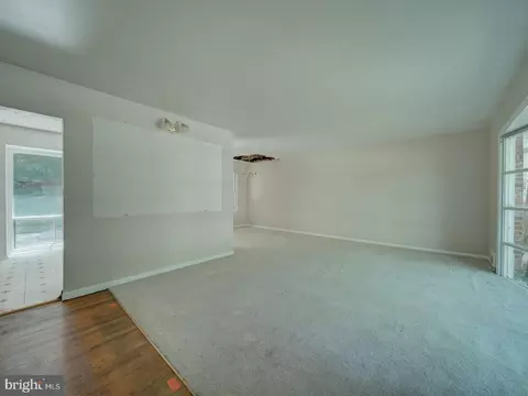 Living - 12715 Barbara Rd, Silver Spring, MD 20906 photo 4 of 12