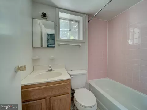 Bath - 12715 Barbara Rd, Silver Spring, MD 20906 photo 3 of 3