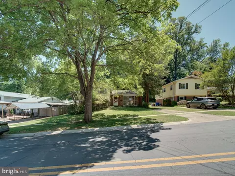 Exterior - 12715 Barbara Rd, Silver Spring, MD 20906 photo 2 of 8