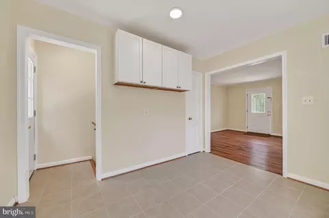 Entry Way - 2704 Fenimore Rd, Silver Spring, MD 20902 photo 3 of 5