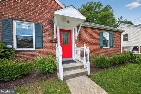 Exterior - 2704 Fenimore Rd, Silver Spring, MD 20902 photo 4 of 9