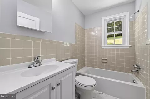 Bath - 2704 Fenimore Rd, Silver Spring, MD 20902 photo 1 of 2
