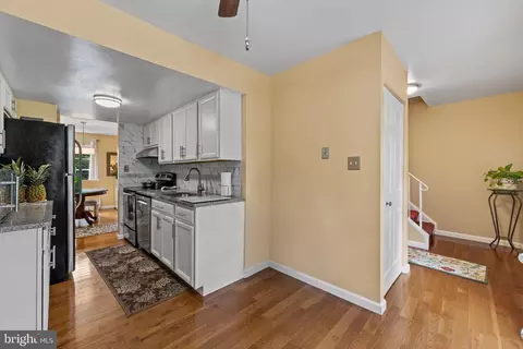 Entry Way - 9132 September Ln, Silver Spring, MD 20901 photo 1 of 1