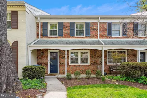 610 Azalea Dr #1, Rockville, MD 20850