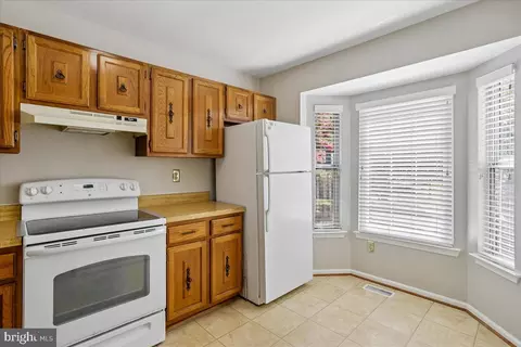 Kitchen - 12119 Turnstone Ct #59, Silver Spring, MD 20904 photo 2 of 3
