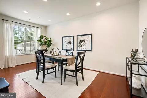 Dining - 13233 Guilford Run Ln, Silver Spring, MD 20904 photo 2 of 3