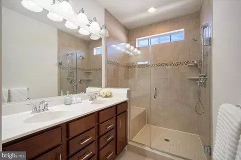 Bath - 13233 Guilford Run Ln, Silver Spring, MD 20904 photo 1 of 2