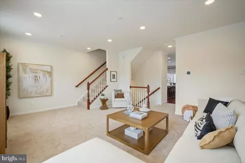 Living - 13233 Guilford Run Ln, Silver Spring, MD 20904 photo 5 of 5