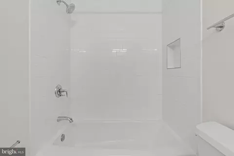 Bath - 1603 Ingram Ter, Silver Spring, MD 20906 photo 1 of 6