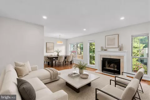 Living - 1603 Ingram Ter, Silver Spring, MD 20906 photo 6 of 14