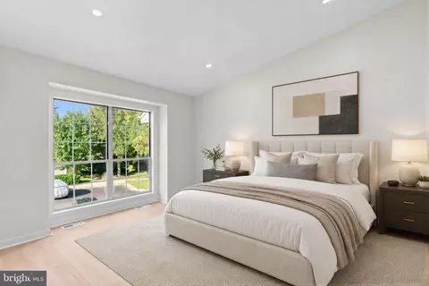 Bedroom - 1603 Ingram Ter, Silver Spring, MD 20906 photo 2 of 2