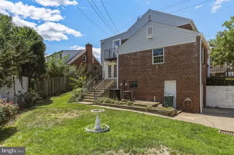 Exterior - 801 Patton Dr, Silver Spring, MD 20901 photo 2 of 4