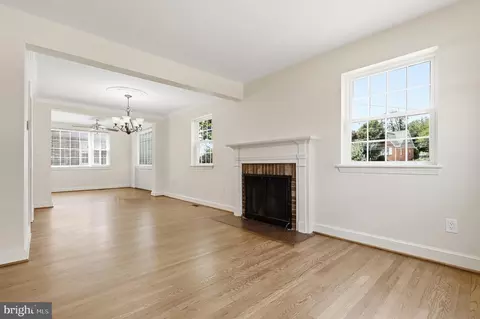 Living - 801 Patton Dr, Silver Spring, MD 20901 photo 3 of 6