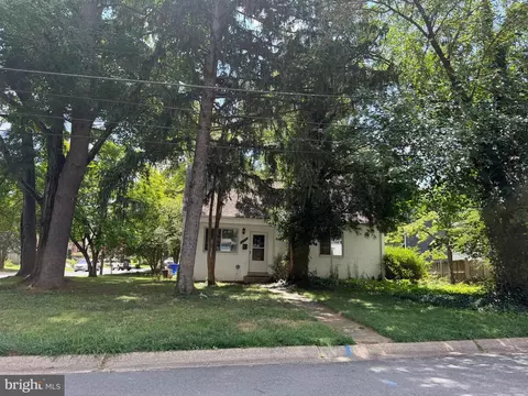 6000 Sonoma Rd, Bethesda, MD 20817