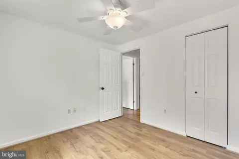 Bedroom - 2229 Deckman Ln, Silver Spring, MD 20906 photo 5 of 8