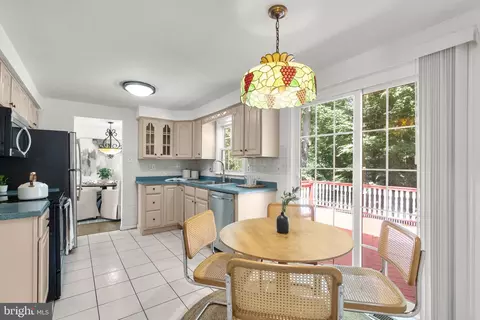 Kitchen - 2229 Deckman Ln, Silver Spring, MD 20906 photo 3 of 3