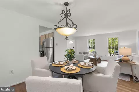 Dining - 2229 Deckman Ln, Silver Spring, MD 20906 photo 2 of 4
