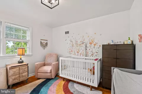 Bedroom - 1007 Arcola Ave, Silver Spring, MD 20902 photo 3 of 3