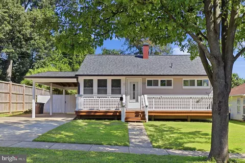 1118 Allison Dr, Rockville, MD 20851