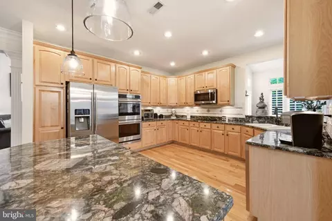 Kitchen - 16522 Harbour Town Dr, Ashton, MD 20861 photo 3 of 3