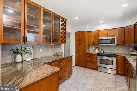Kitchen - 412 Southwest Dr, Silver Spring, MD 20901 photo 1 of 2