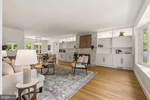 Living - 412 Southwest Dr, Silver Spring, MD 20901 photo 1 of 4