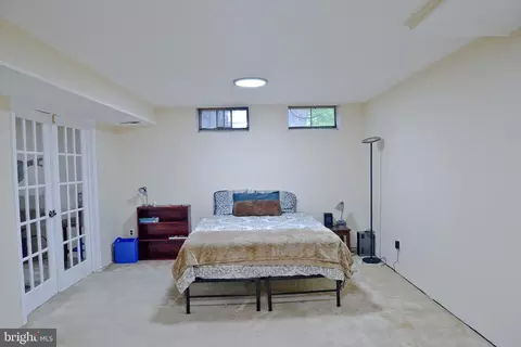 Bedroom - 2124 Cherry Leaf Ln, Silver Spring, MD 20906 photo 7 of 8