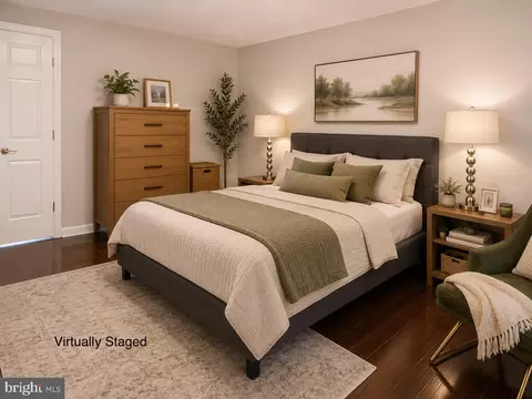 Bedroom - 2124 Cherry Leaf Ln, Silver Spring, MD 20906 photo 3 of 8