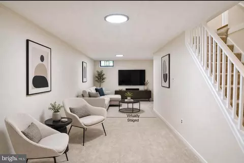 Living - 2124 Cherry Leaf Ln, Silver Spring, MD 20906 photo 5 of 5