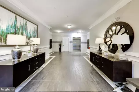Entry Way - 3825 Doc Berlin Dr #15, Silver Spring, MD 20906 photo 1 of 5