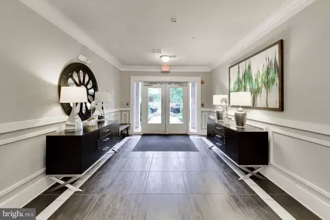 Entry Way - 3825 Doc Berlin Dr #15, Silver Spring, MD 20906 photo 2 of 5
