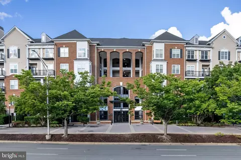 501 Hungerford Dr #336, Rockville, MD 20850