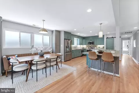 Entry Way - 8901 1st Ave, Silver Spring, MD 20910 photo 1 of 10