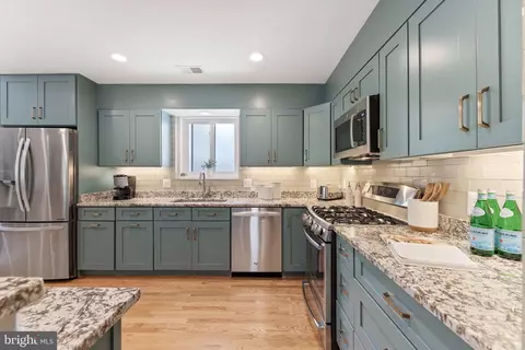 Kitchen - 8901 1st Ave, Silver Spring, MD 20910 photo 1 of 4