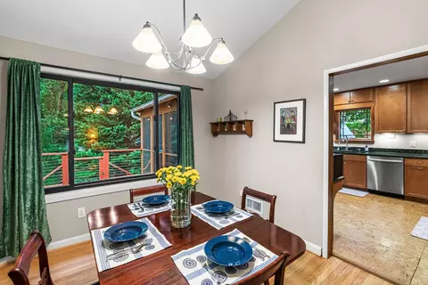 Dining - 11526 Colt Ter, Silver Spring, MD 20902 photo 1 of 2