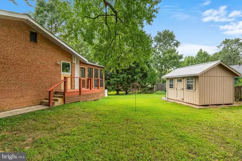 Exterior - 11526 Colt Ter, Silver Spring, MD 20902 photo 7 of 10
