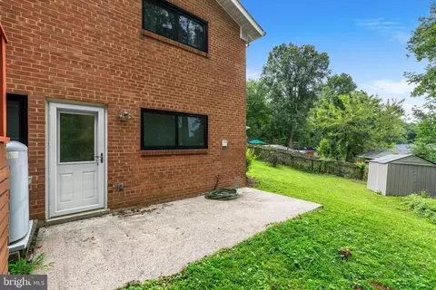 Exterior - 11526 Colt Ter, Silver Spring, MD 20902 photo 8 of 10