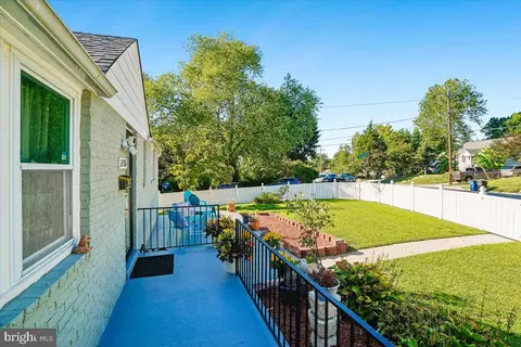Exterior - 12706 Holdridge Rd, Silver Spring, MD 20906 photo 2 of 3