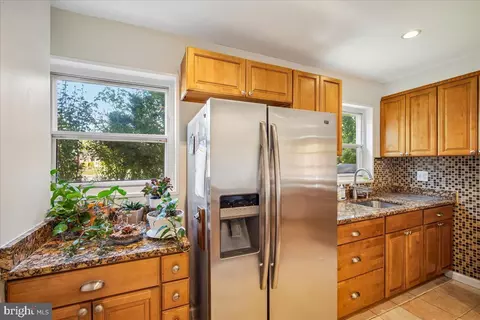 Kitchen - 12706 Holdridge Rd, Silver Spring, MD 20906 photo 2 of 4