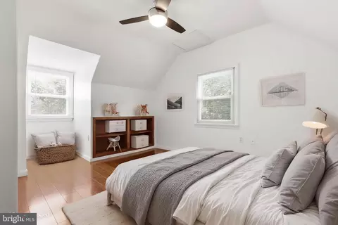 Bedroom - 1511 Crest Rd, Silver Spring, MD 20902 photo 1 of 5