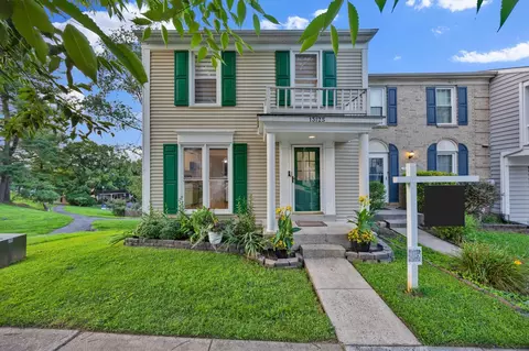 13125 Country Ridge Dr, Germantown, MD 20874
