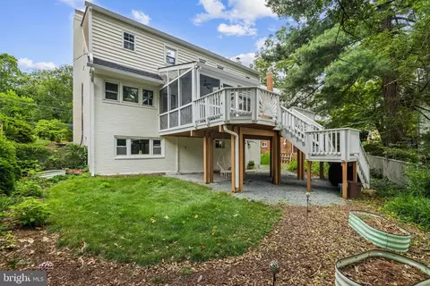 Exterior - 8802 2nd Ave, Silver Spring, MD 20910 photo 7 of 11