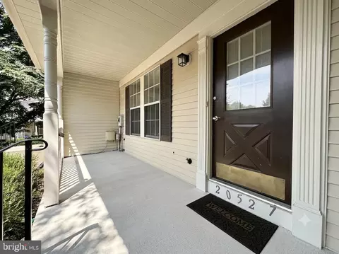 Exterior - 20527 Lowfield Dr, Germantown, MD 20874 photo 2 of 10