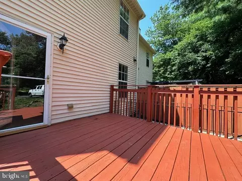 Exterior - 20527 Lowfield Dr, Germantown, MD 20874 photo 10 of 10