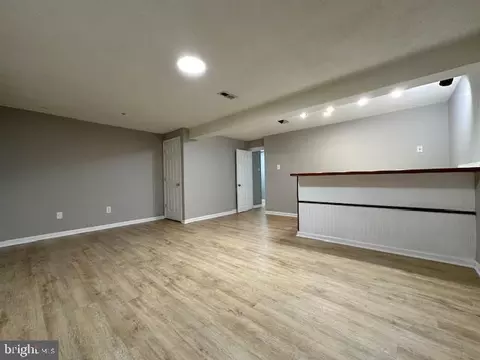Living - 20527 Lowfield Dr, Germantown, MD 20874 photo 4 of 12