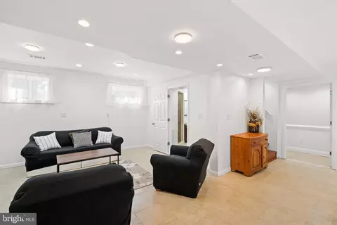 Other - 8808 Leonard Dr, Silver Spring, MD 20910 photo 4 of 6