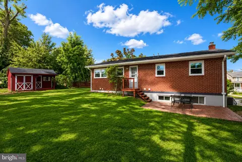 Exterior - 8808 Leonard Dr, Silver Spring, MD 20910 photo 5 of 5