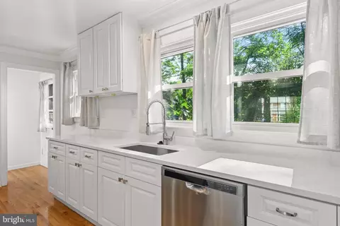 Kitchen - 8808 Leonard Dr, Silver Spring, MD 20910 photo 2 of 4