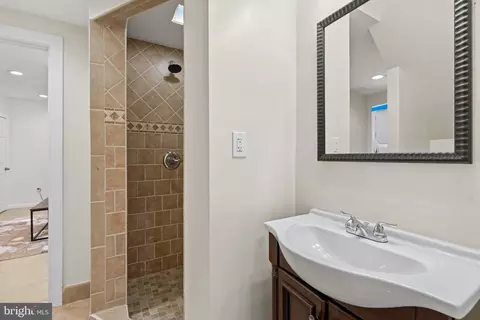 Bath - 8808 Leonard Dr, Silver Spring, MD 20910 photo 3 of 3