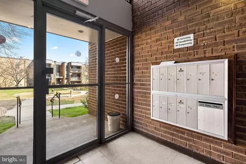 Entry Way - 2305 Greenery Ln #102-3, Silver Spring, MD 20906 photo 1 of 3